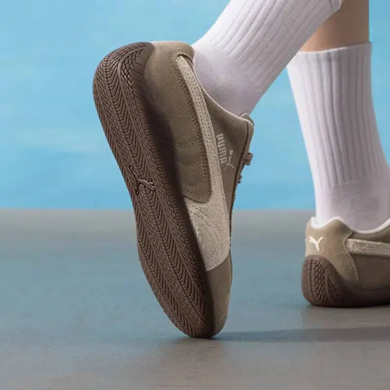 Фото Женские зимние кроссовки PUMA Speedcat Classic Racing Style с тонкой подошвой, повседневные спортивные, 403619-02 №5