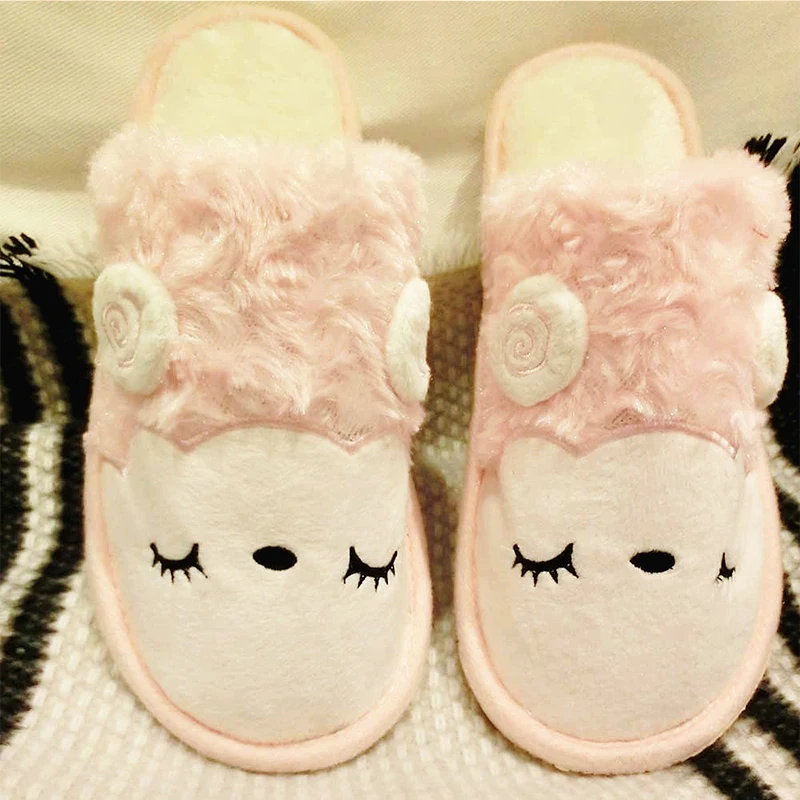 

Хлопковые тапочки с изображением кролика из мультфильма изгой, Симпатичные домашние тапочки с животными для мужчин и женщин дома, теплые пл...