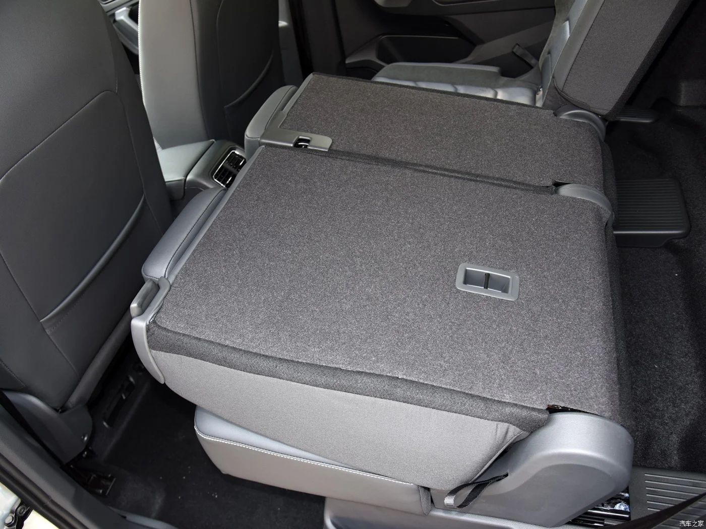 Чехлы из искусственной кожи на автомобильные сиденья для Volkswagen VW Tiguan Allspace 2019 2020