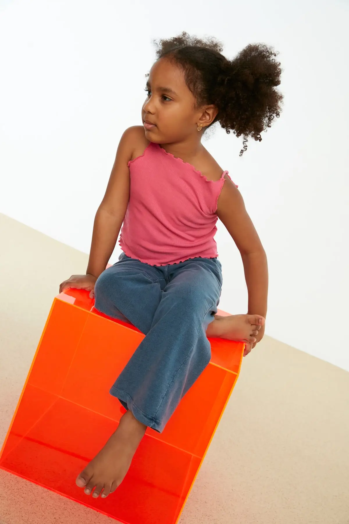 

Широкие женские детские трикотажные облегающие спортивные брюки TKDAW22EA0065