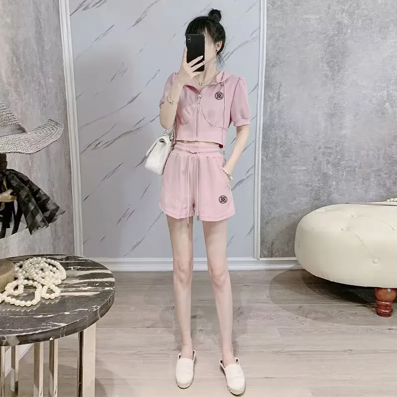 

MALBON 2023 Golf Set Embroidered logo Summer Fashion High end Ms. Two Piece Set Lightweight Breathable T shirt Shorts