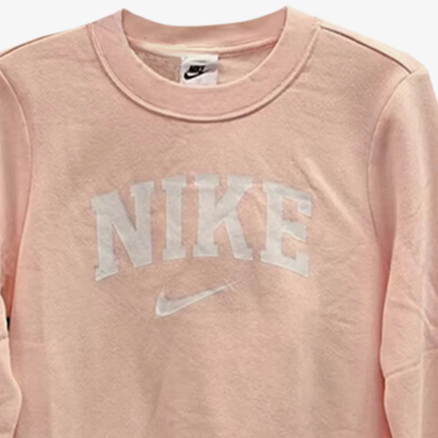 Фото Оригинальная спортивная толстовка Nike с круглым вырезом и длинными рукавами, новая модель BV3454-682. №4