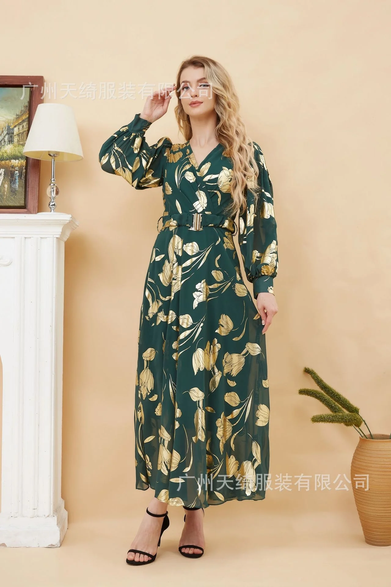 

Muslin Dress Abaya For Women Fragmented Blossom Gold Plated Dress For Women French Gentle Style Waist Wrapped Slim Muscle Robe