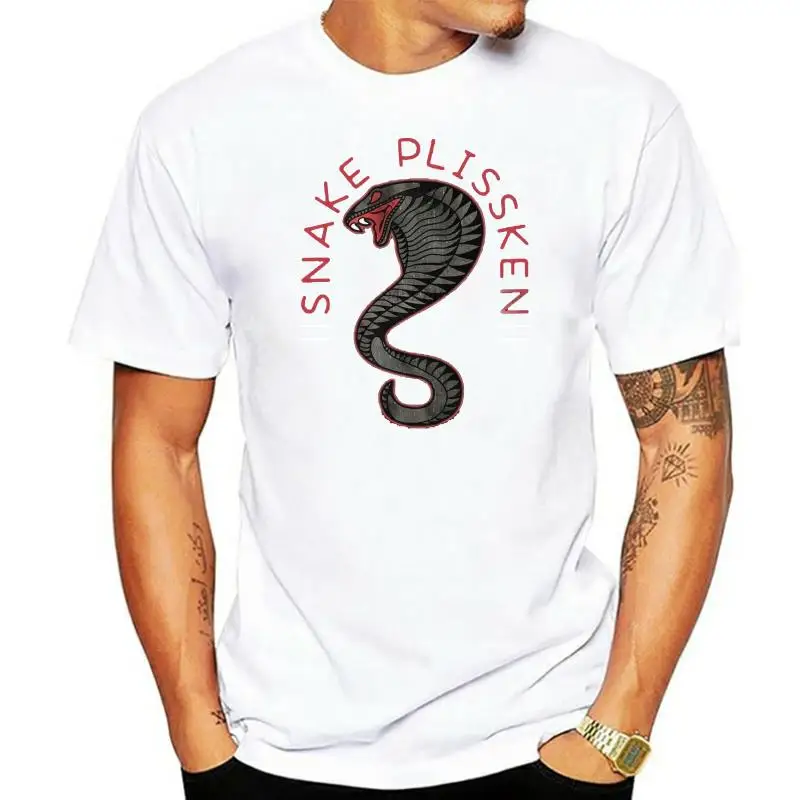 

Escape From New York Movie T-Shirt Mens SNAKESKIN Kurt Russell in Sizes SM - 5XL