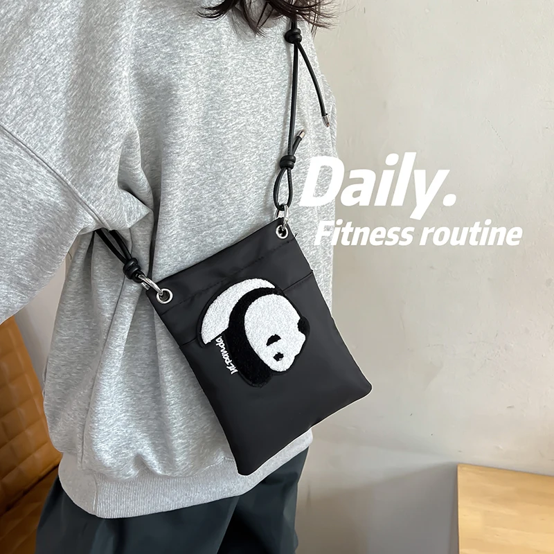 Personality Design Cute Panda Pattern Women's Coin Purse Fashion Casual Small Body Bag Mobile Phone Bag Single Shoulder Bag