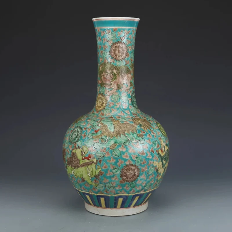 

Большая антикварная ваза из фарфора с Львом, 3 цвета