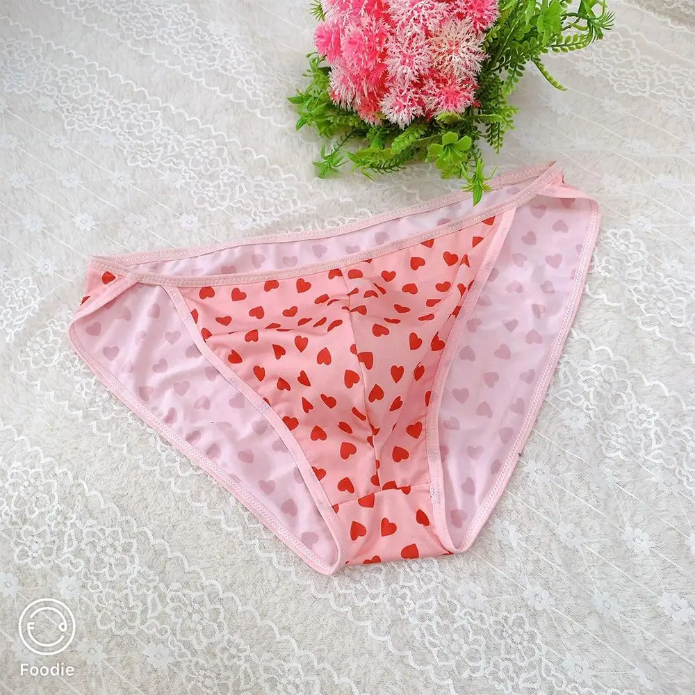 Underwear Men Sexy Hearts Print Ice Silk Bulge Pouch Briefs Bikini Lingerie Tanga Slip Low Waist Underpants Calzoncillos Hombre