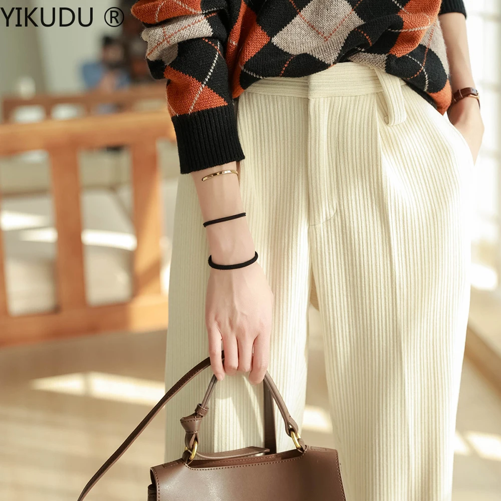

2021 New Fashion Woman Corduroy Fabric Casual Thin Tapered 9-point Harem Pants Winter Women's Clothes Tobacco Pipe Pants
