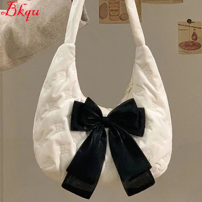 

Korean Sweet Bowknot Embossing Hobo Bags for Lady Women's Solid White Cotton Bow Printed Half Moon Bags Fashion Hand Bags #B014