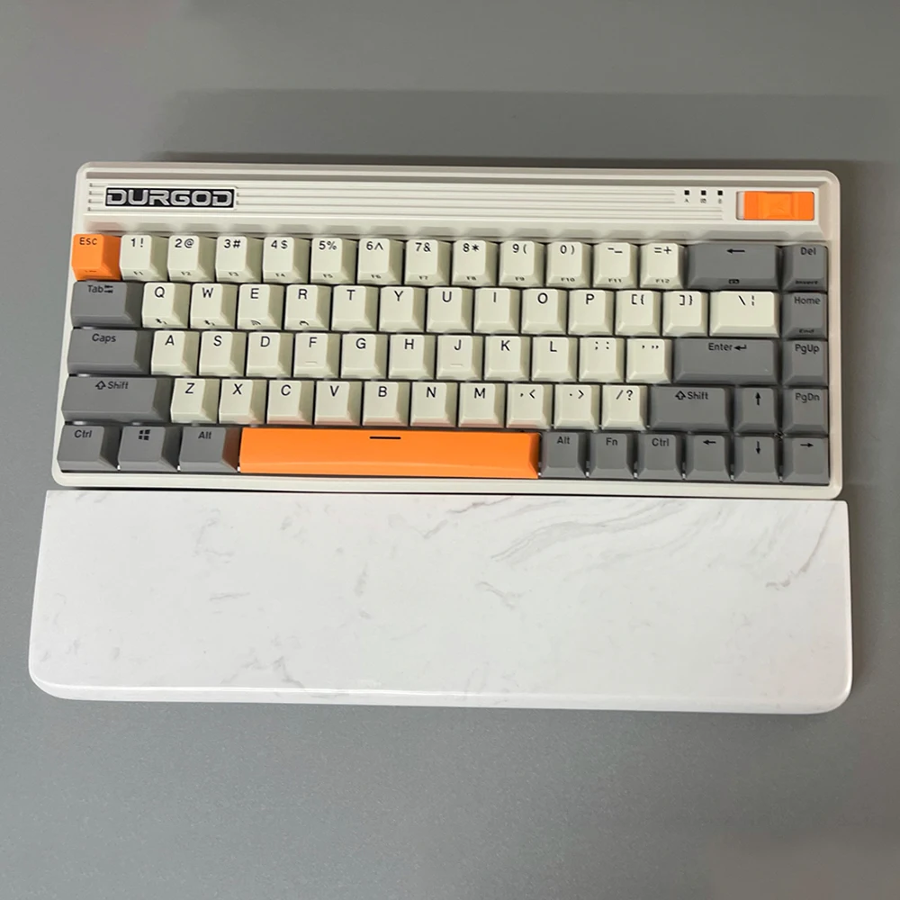 Гладкая крутая кварцевая подставка для запястья механической игровой