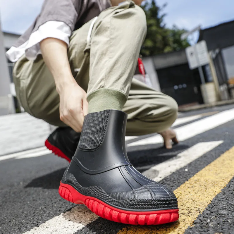 New 2023 Women's Water Shoes Fashion PVC Rain Boots Waterproof Non-Slip Wear-Resistant Short Tube Water Shoes Work Rubber Shoes