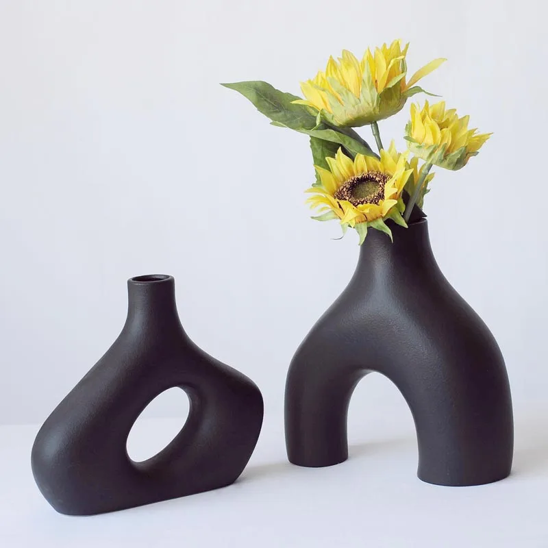 

Ceramic Matte Vase Nordic Flowerpot Simple Dried Flower Ornaments Home Decor Living Room Interior Office Desktop Decoration