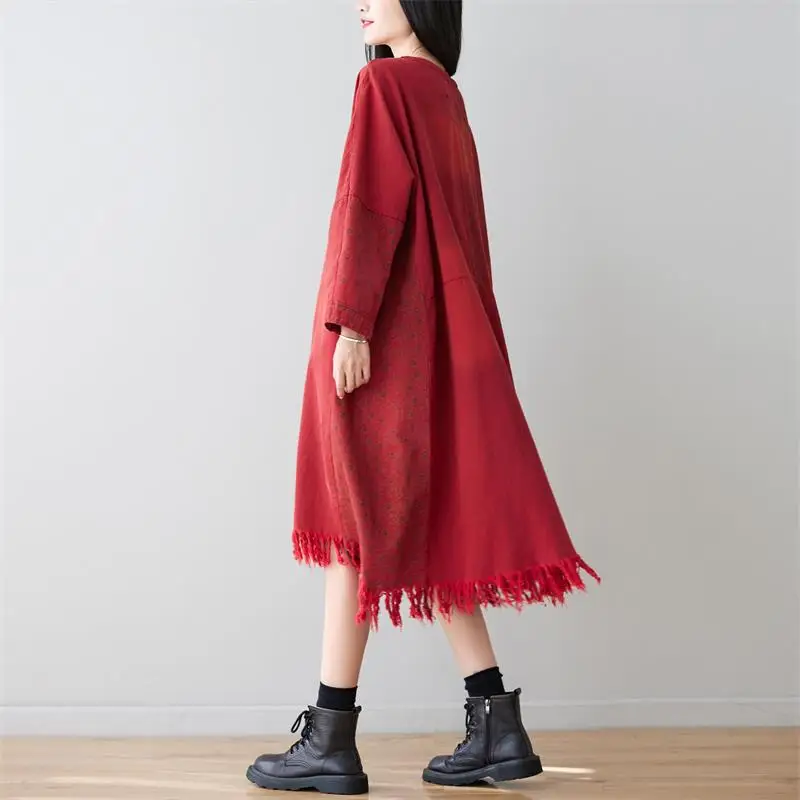 

Винтажное красное платье свободного покроя, длинное джинсовое платье оверсайз с эффектом потертости и кисточками, модные женские платья-пуловеры