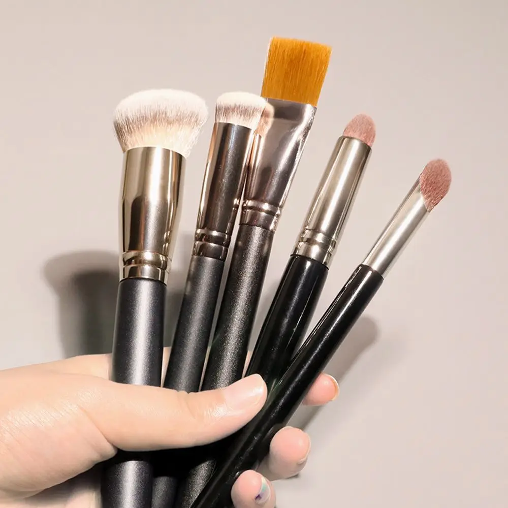 

1PC Makeup Brushes Eye Face Cosmetic Foundation Powder Blush Eyeshadow Kabuki Blending Make up Brush Beauty Tool