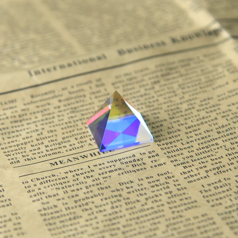 

Color Combination Prism Pyramid Creative Gift Pyramid of Light Photography Decoration