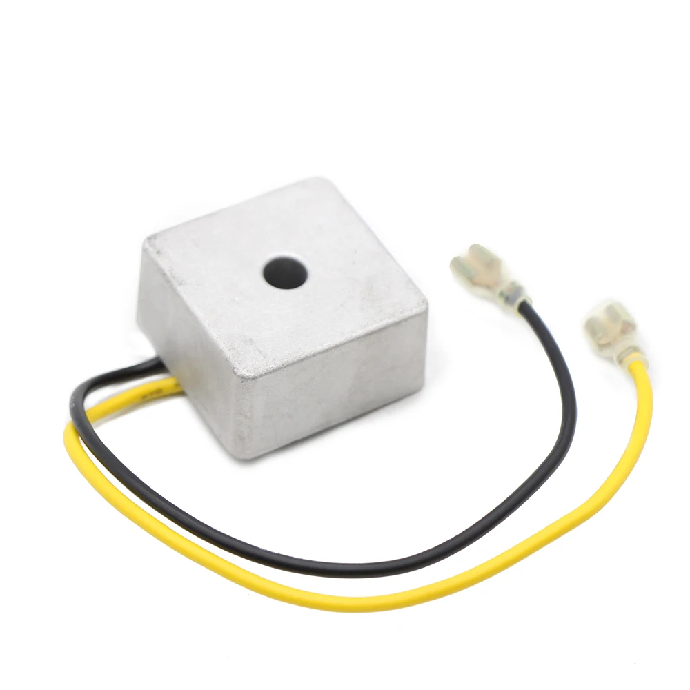 Выпрямитель регулятора для Triumph Speed Triple 1050R Street 675 675R T1300675 T2500953 T2500954 T2500676 T1301234 -