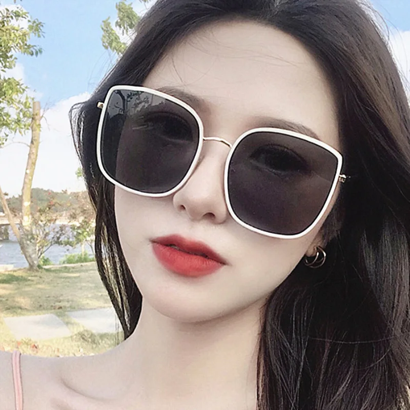

2023 New White Concave Sunglasses Big Frame Big Face Square Sunglasses Female Internet Celebrity Retro Korean Version Trend