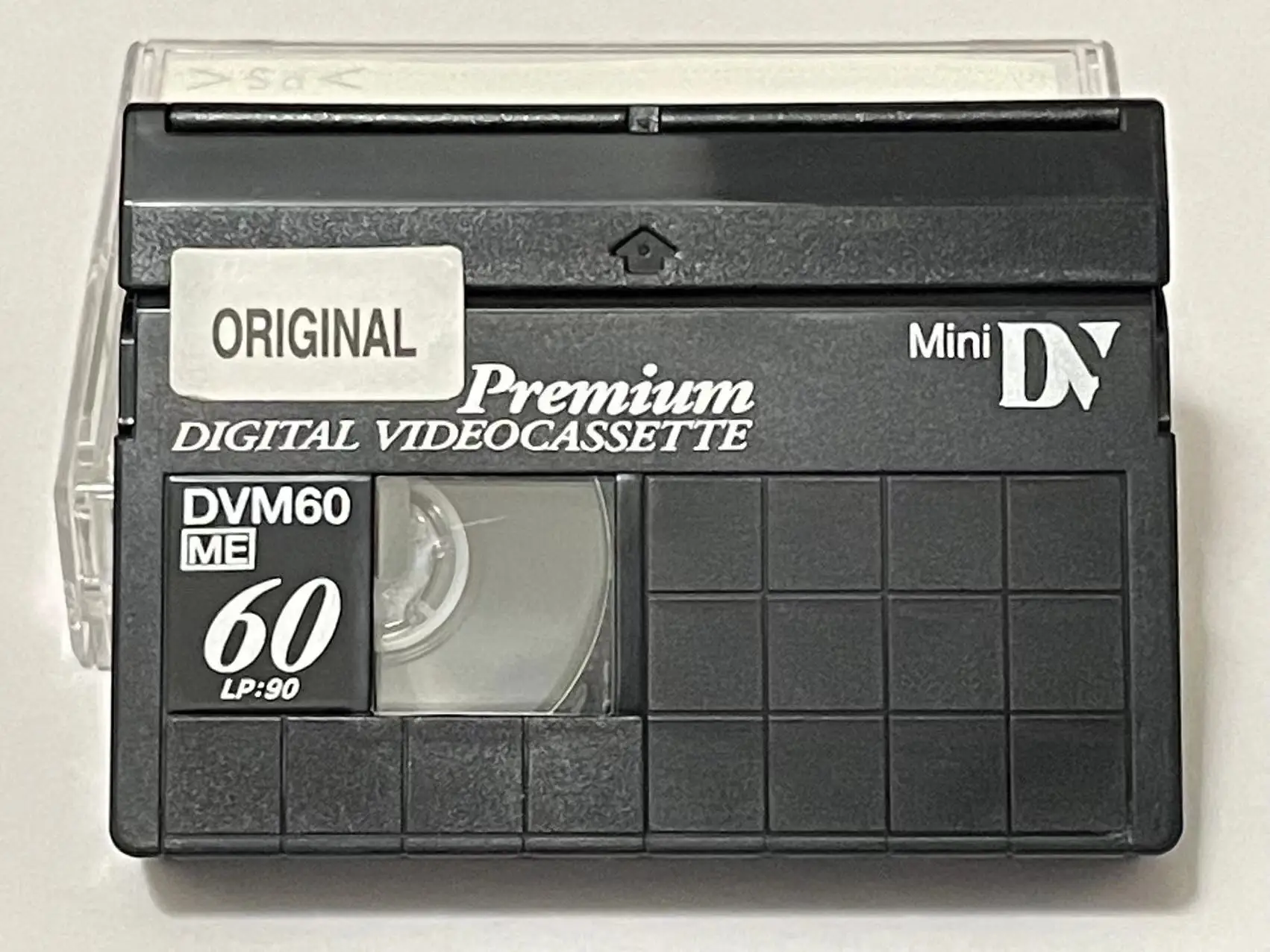 Цифровая кассета. Mini DV кассета. Плеер Mini DV кассет. Цифру кассетами 2100.
