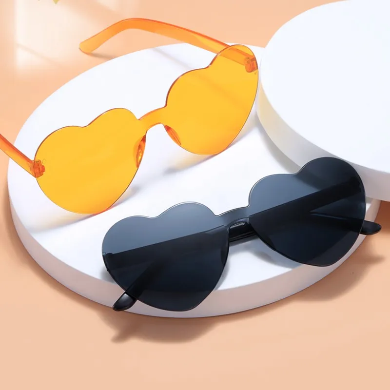 

Outdoor Heart Rimless For Women Shaped Glasses Trendy Peach Heart Transparent Candy Color Lens Sunglasses Party Favor