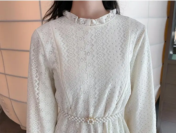 Кружевное платье для беременных и кормящих мам с длинными рукавами-фонариками