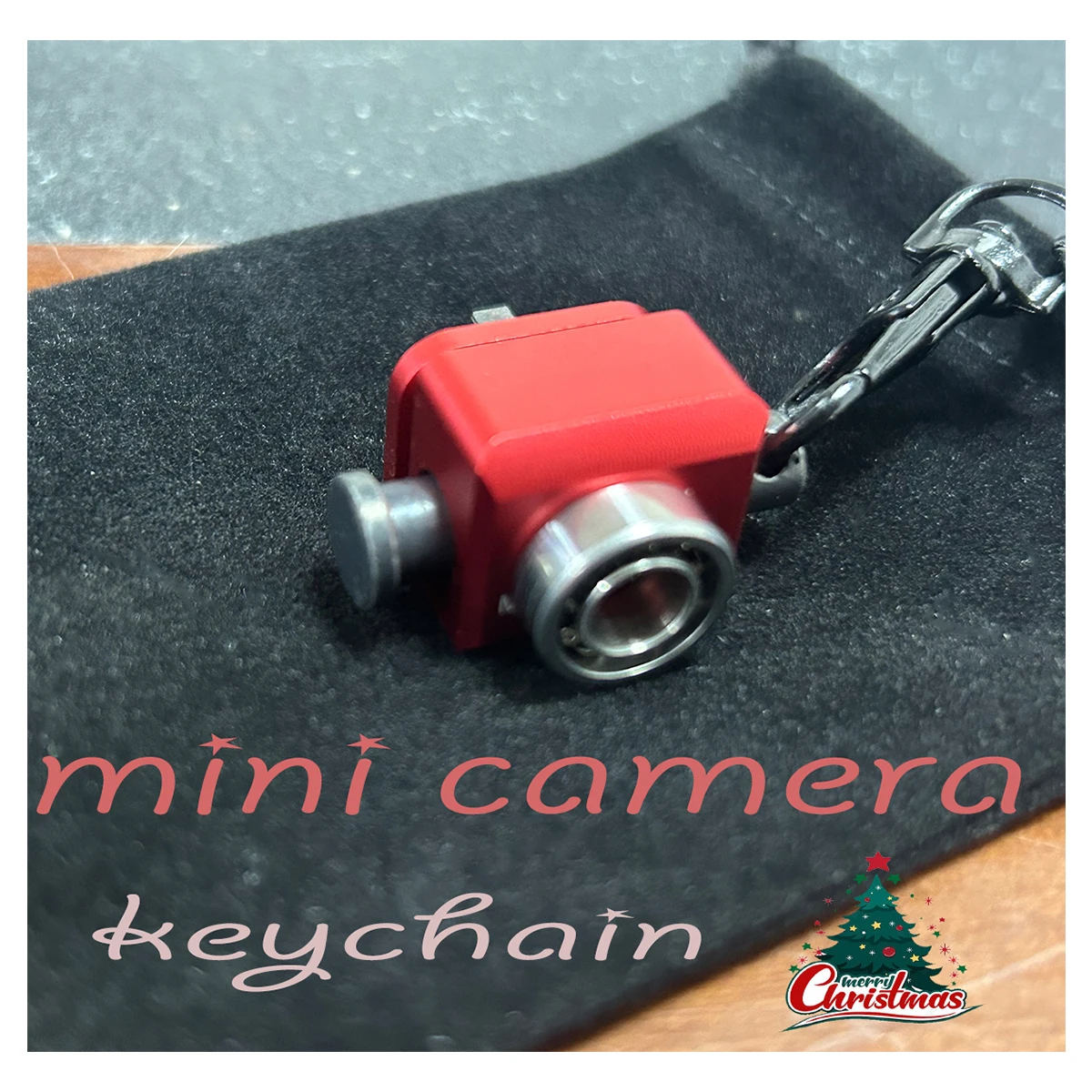 

Metal stainless steel mini camera keychain multifunctional decoration Christmas red limited edition