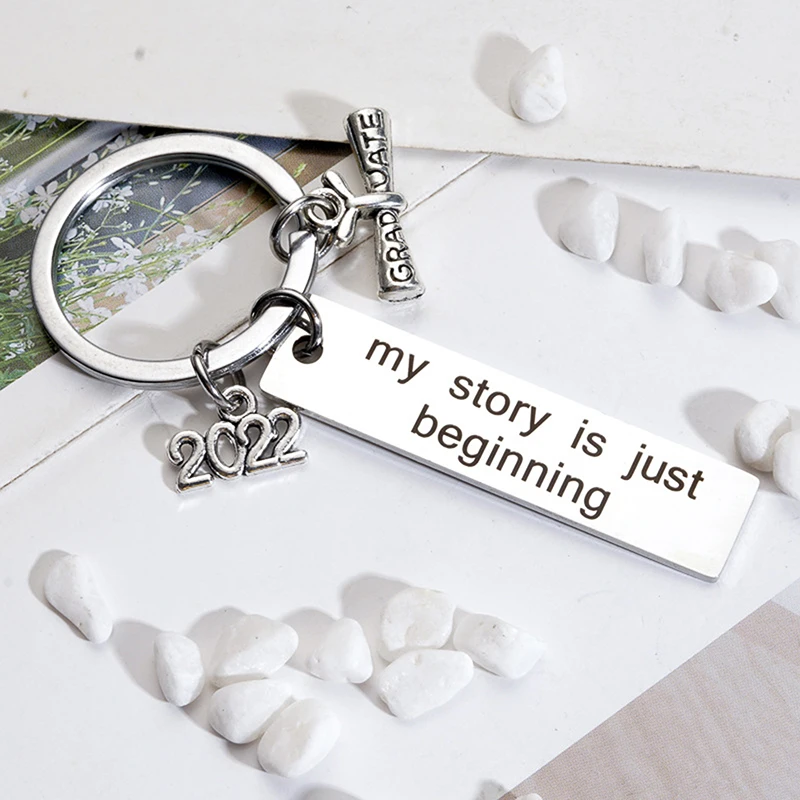 Брелок с надписью my story is just Start подарок для студентов на выпускной забавный 2022 |