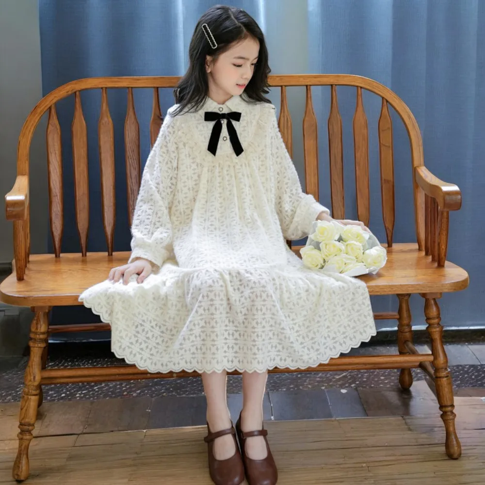 Кружевное платье для девочек