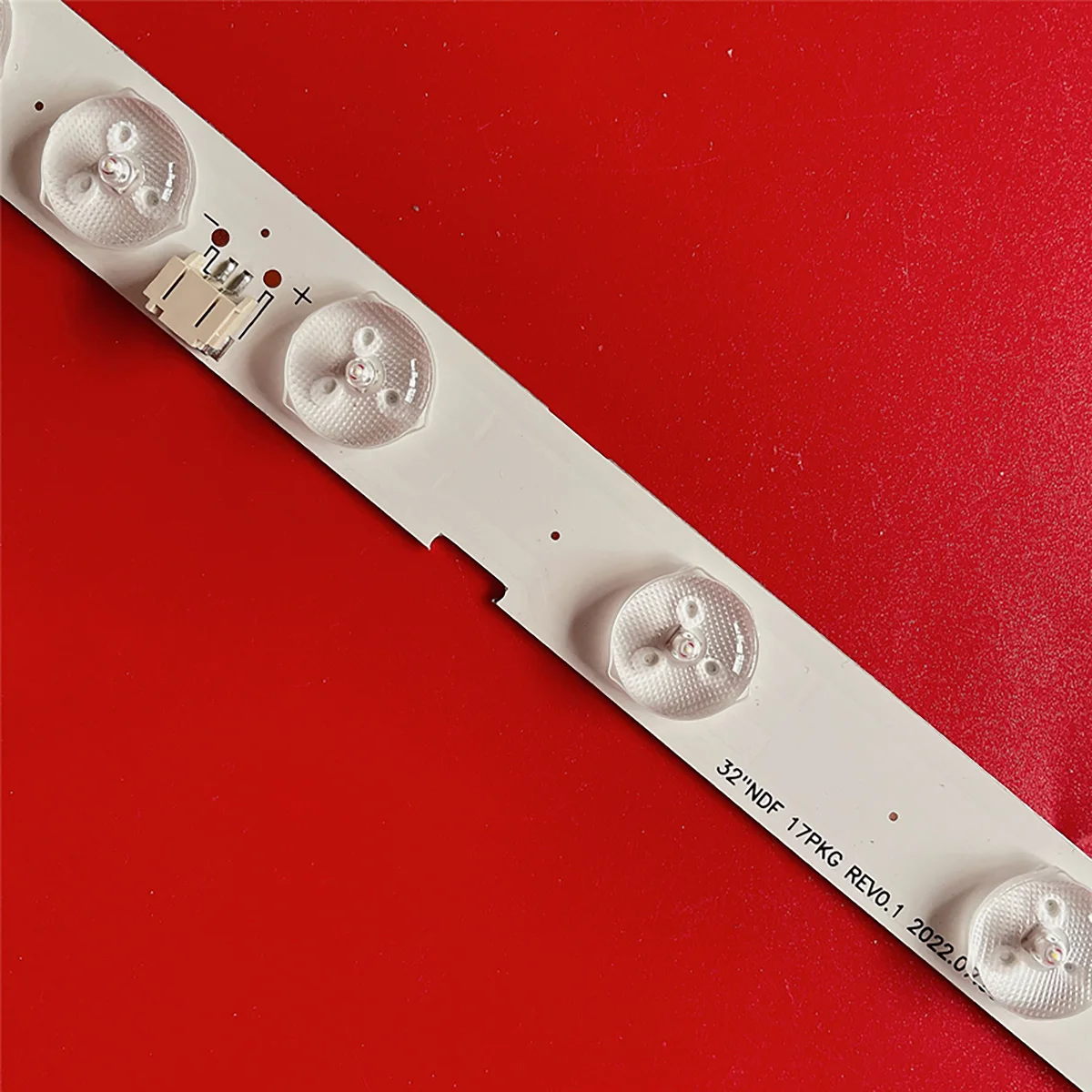 1 шт. 5 Вт 562 мм светодиодная лента с подсветкой для телевизора 32 дюйма innotek NDF 17PKG REV