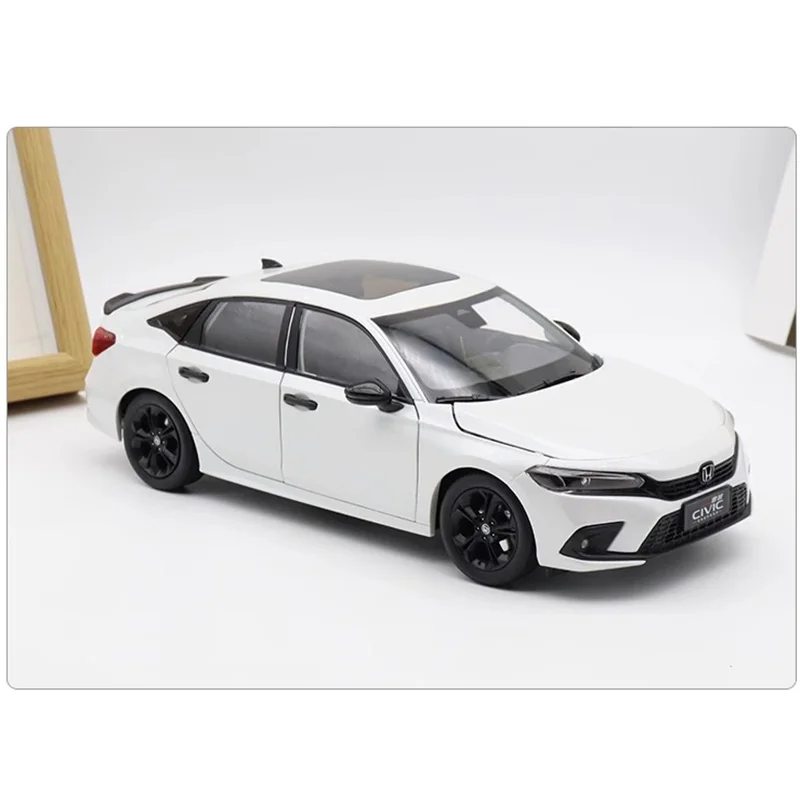 Литье под давлением в масштабе 1:18 Honda CIVIC TURBO Hybrid 11-я модель автомобиля из сплава