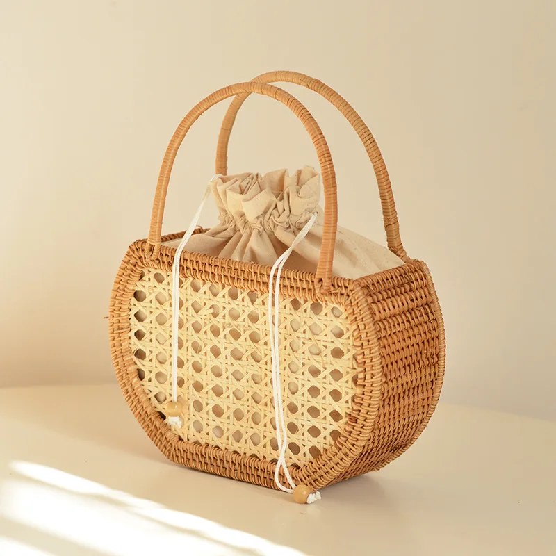 

Vietnam Pure Handmade Rattan Basket Outing Picnic Basket Hand-woven Storage Basket White Rattan Storage Bag with White Lining