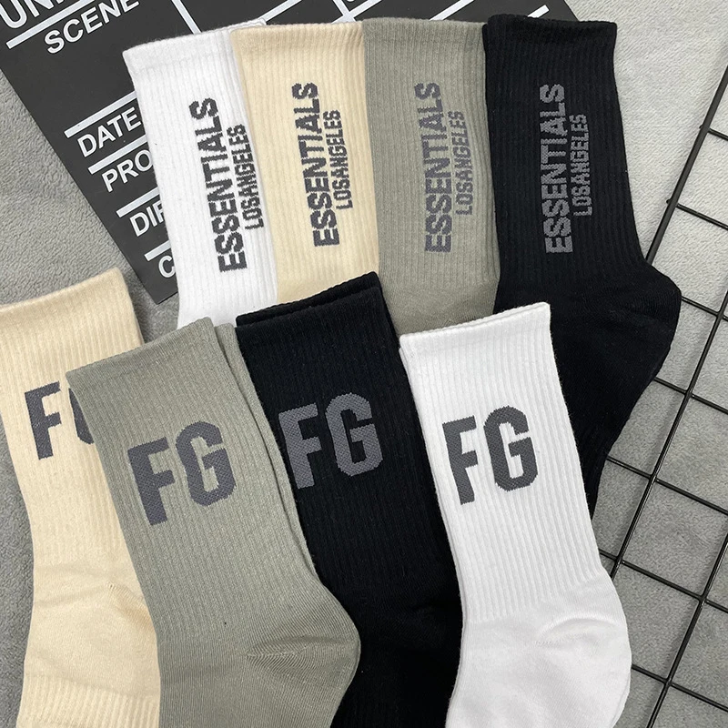Socks Men Printing Sports Socks Long Tube Cotton Socks Skateboard Casual Men and Women Couples Fashion Hip-hop Tide Socks