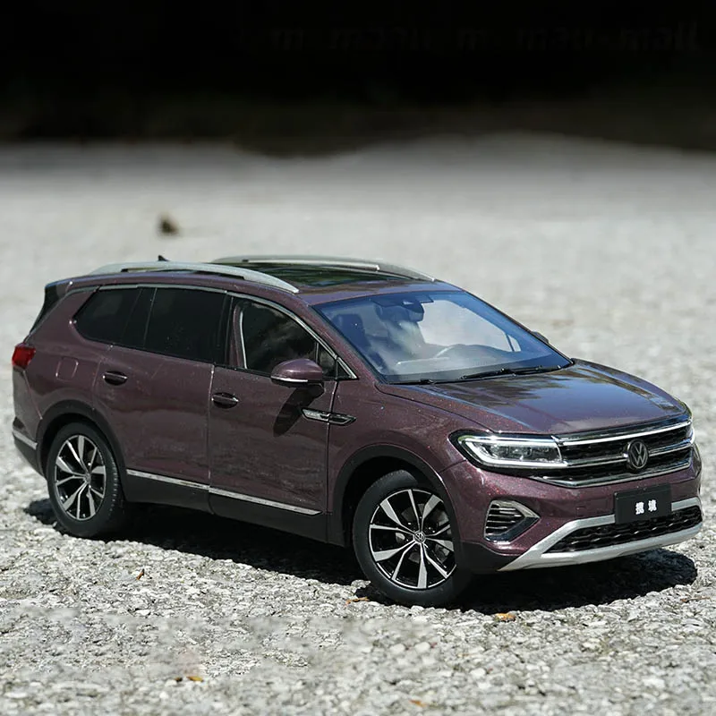 

1:18 Scale Simulation Car Model Alloy Die Cast Model Toy Germany 2021 SUV Collectible Metal Vehicle Collectibles