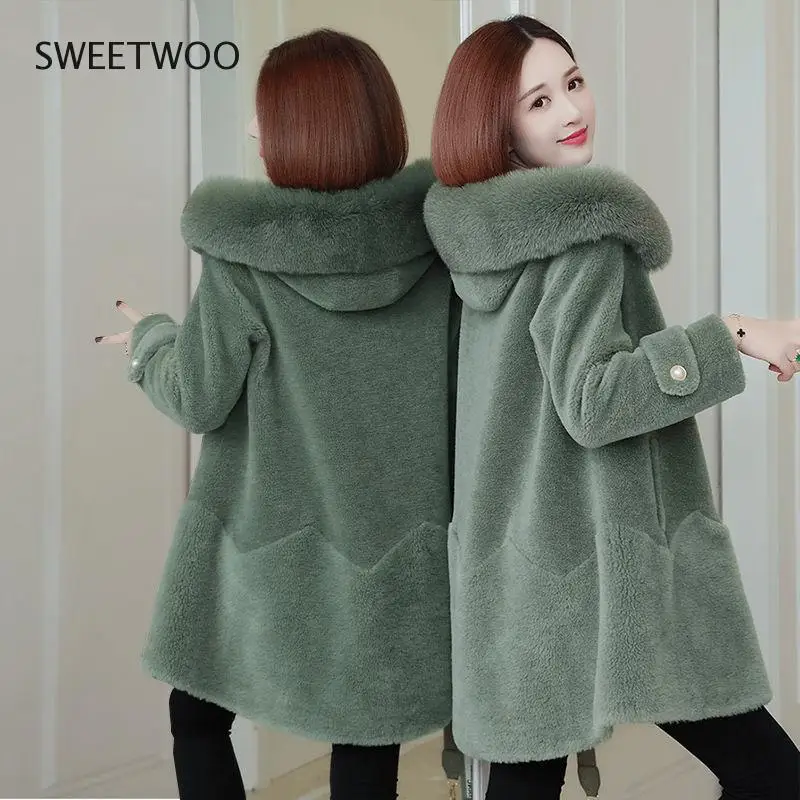 Women 2021 Winter Hooded Real Fur Coat Female Natural Sheep Sheared Fur Jacket Lady Warm Thick Fur Collar Oversize Outwear Slim