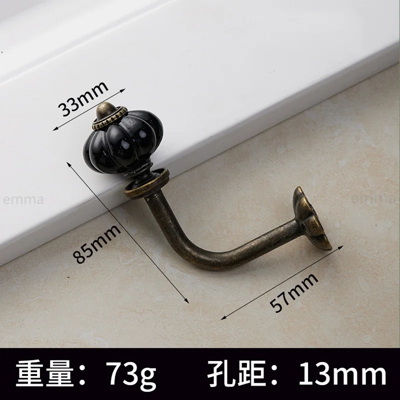 

Керамическая вешалка для одежды