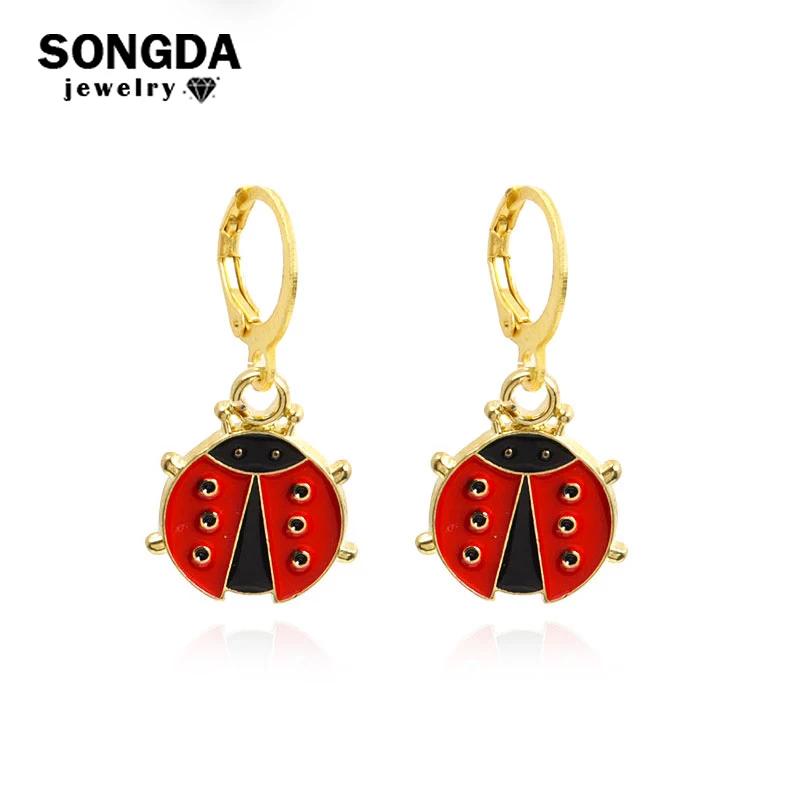 

Fashion Ladybug Earrings For Woman Cute Drop Dangle Insect Animal Enamel Pendants Earings Girls Friendship Gifts Trendy Jewelry