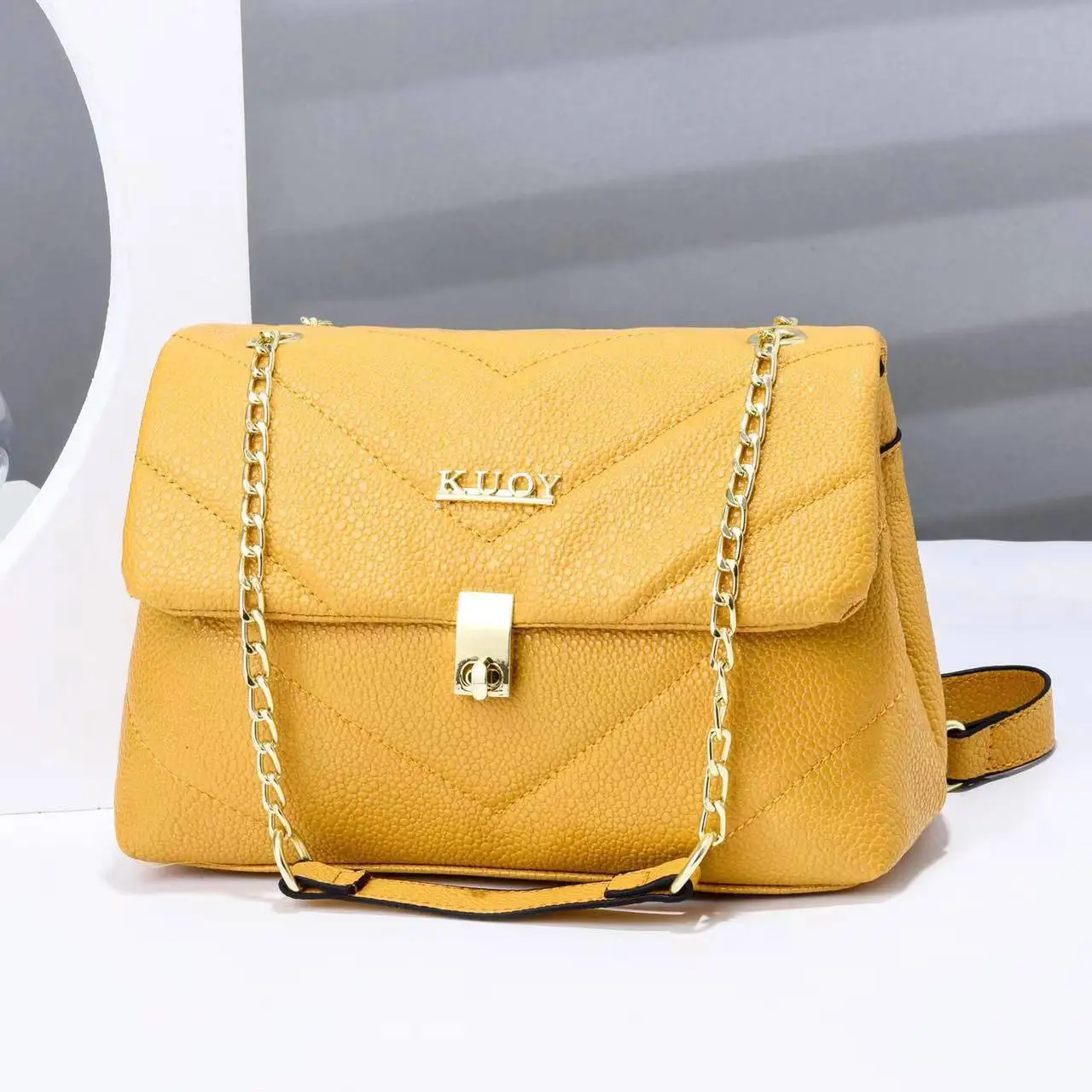 

Women's Bags Chain Shoulder Bag 2023 New Fashion Woman PU Crossbody Bags Flap Lingge Top-Texture Messenger Bag