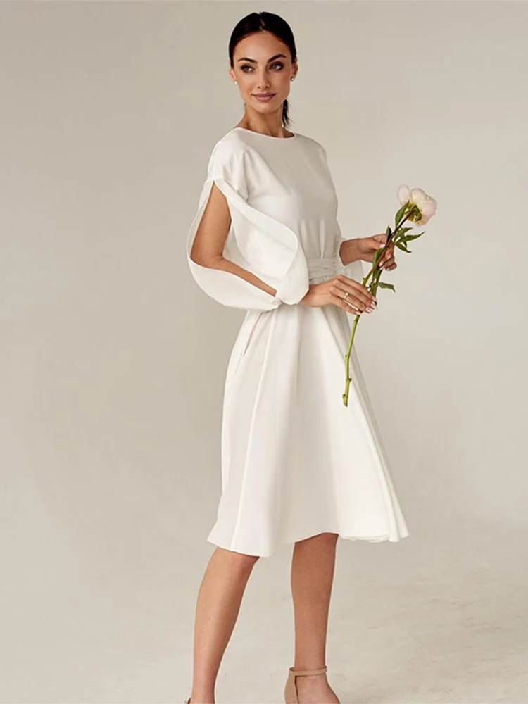 

Elegant Knee Length Wedding Dress Scoop Neck Long Puff Sleeves Bride Gown 2022 Simple Backless Satin Robe De Mariée