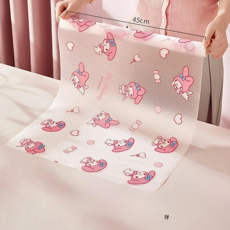 Фото Влагостойкая бумага с аниме-персонажами Cinnamoroll и My Melody, противоскользящая, съемная, для шкафов, кухонных полок, обувных шкафов, дома, игрушек №1