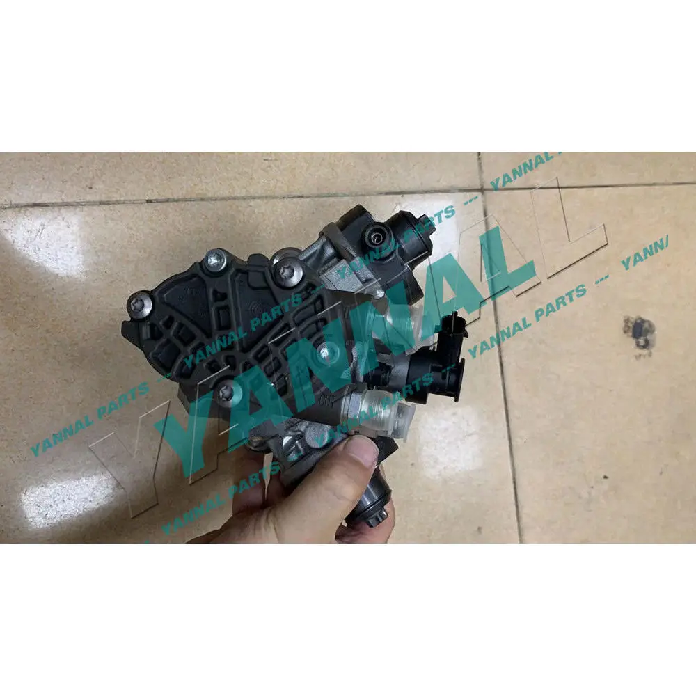 

Запчасти для двигателя экскаватора для топливного насоса Mitsubishi D06F