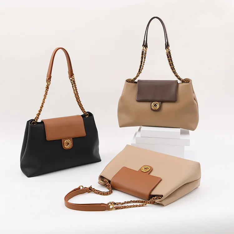 

Large Capacity Tote Bag Women's 2023 New High-end Sense Crossbody Shoulder Commuter Underarm Chanel Chain