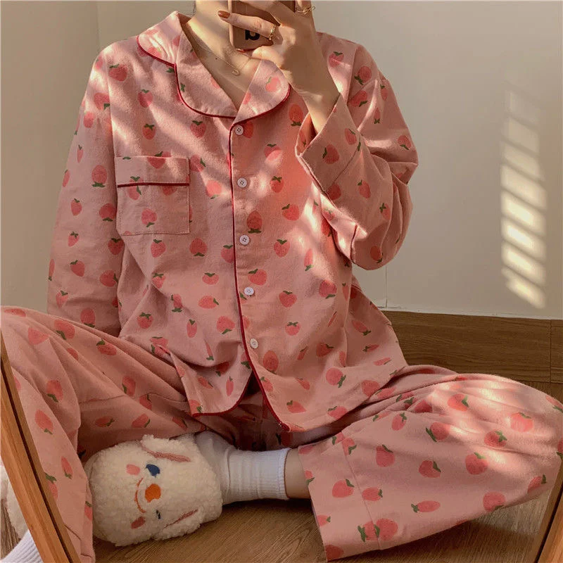 

Женская пижама, розовая пижама с принтом клубники, женские комплекты одежды, осенняя женская пижама для девочек-подростков, кавайная Пижама, одежда для сна