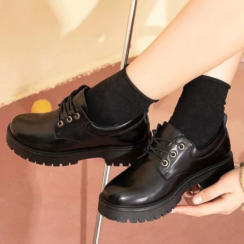 

Женские туфли на платформе и высоком каблуке, повседневные кожаные туфли на танкетке с перекрестными ремешками, лоферы в стиле ретро, весна-...