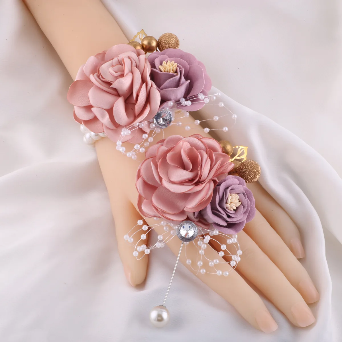 

Exquisite Wedding Corsage Bride And Bridesmaids Hand Decor Wrist Flowers Fashion Elegant Boutonniere For Men Women Party Brooch