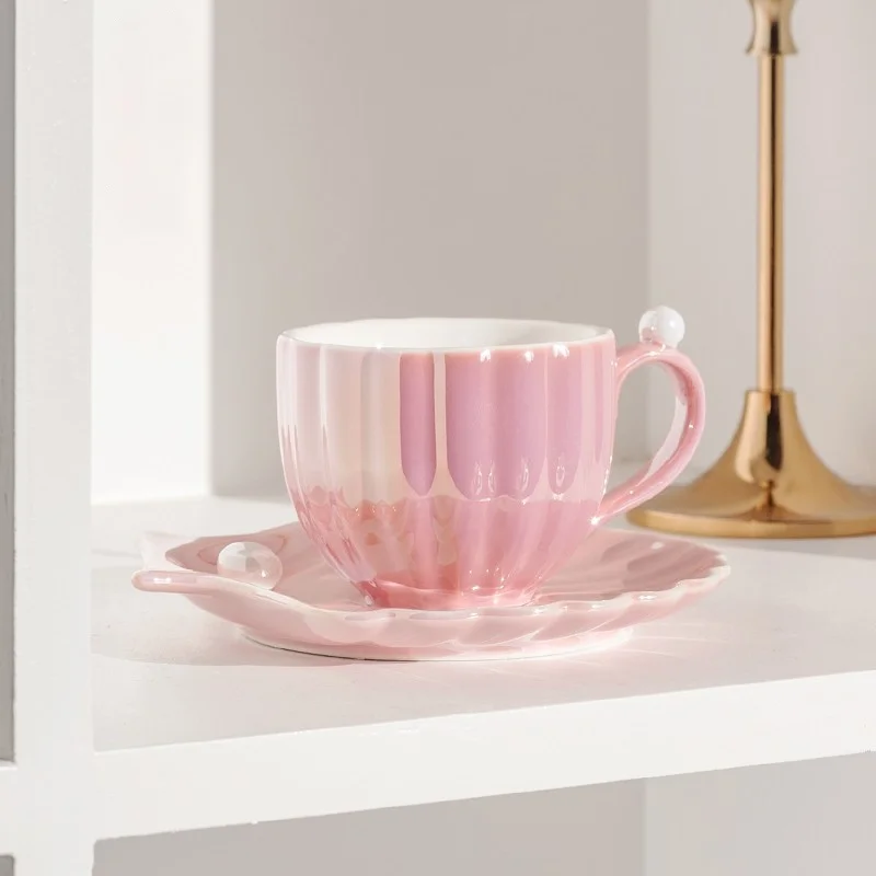 

Luxury Porcelain Cute Coffee Cup with Plate Handmade Eco Friendly Creative Coffe Cups Breakfast Koffie Kopjes Drinkware Ed50bd