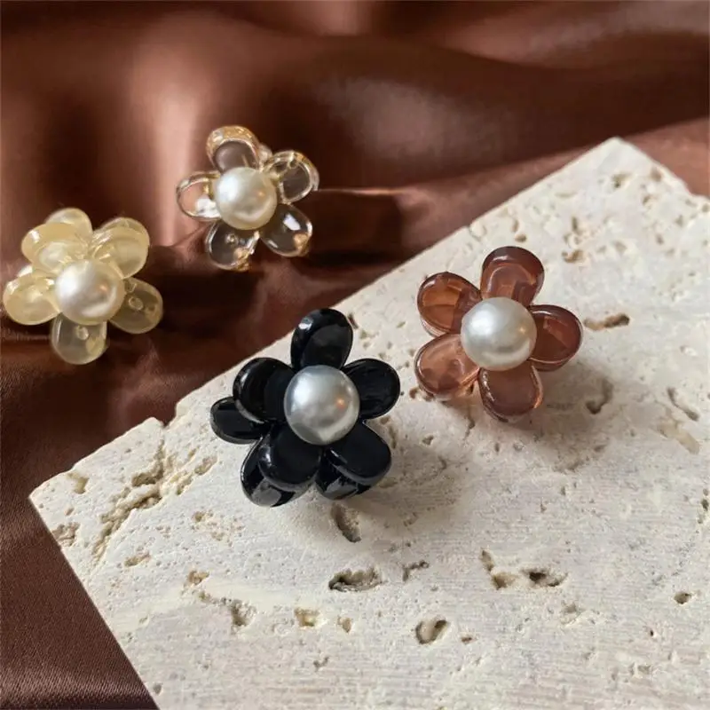 

2022 Summer Mini Pearl Rhinestone Flower Hair Claws Hairpin Korean Hair Accessories For Women Bangs Clip Side Hairpin