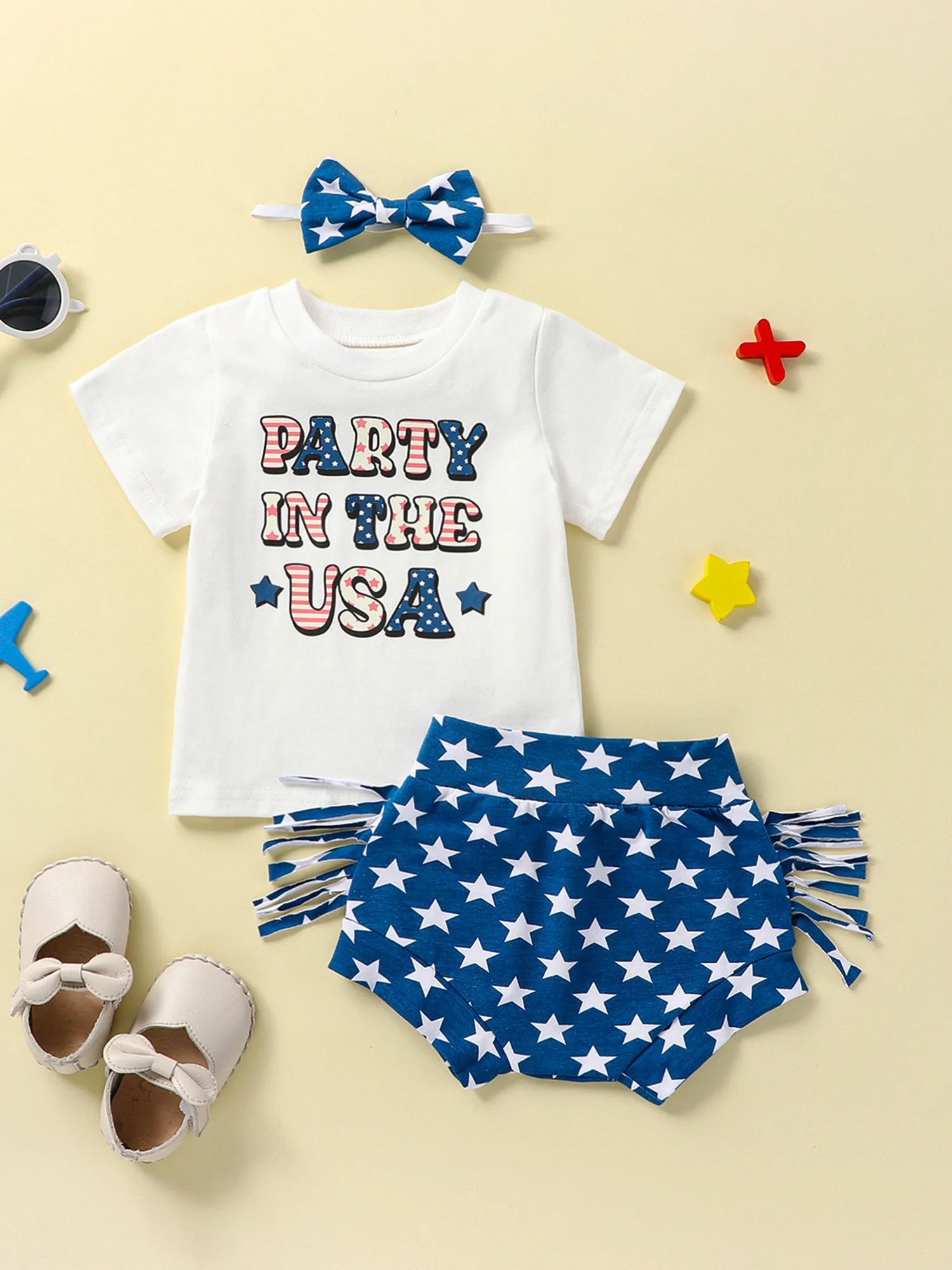 

4th of July Baby Girls Outfits Cow Print Tassel Hem T-Shirts Flag Star Stripe Print Shorts Headband 3Pcs Set (C-White 12-18