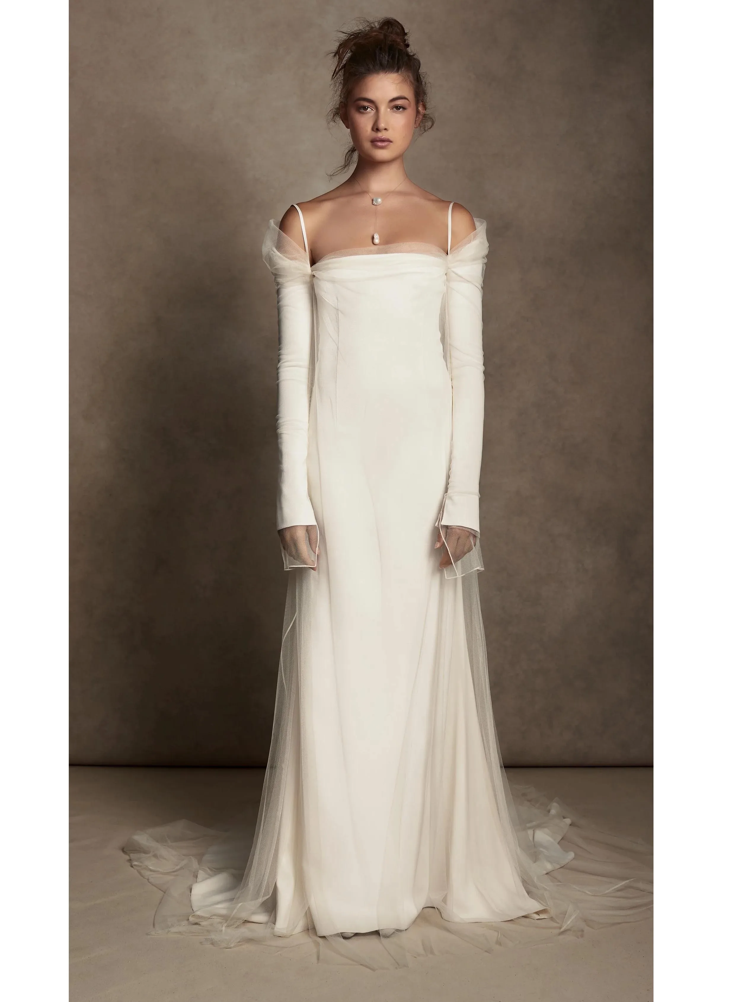 

Chic Fashion Evening Dress White Prom Dressed Sweep Train Long Sleeve Backless Spaghetti Elegant Party Occasion فساتين الحفلات