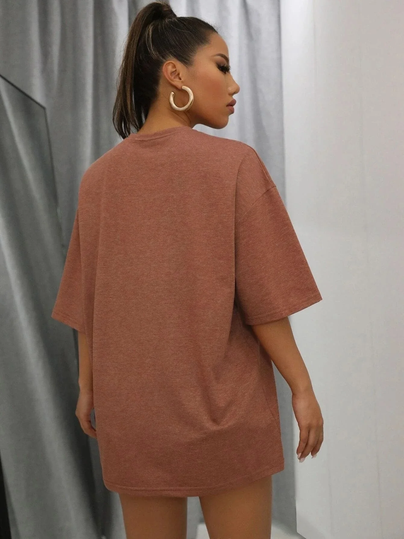 

Cartoon Graphic Drop Shoulder Tee