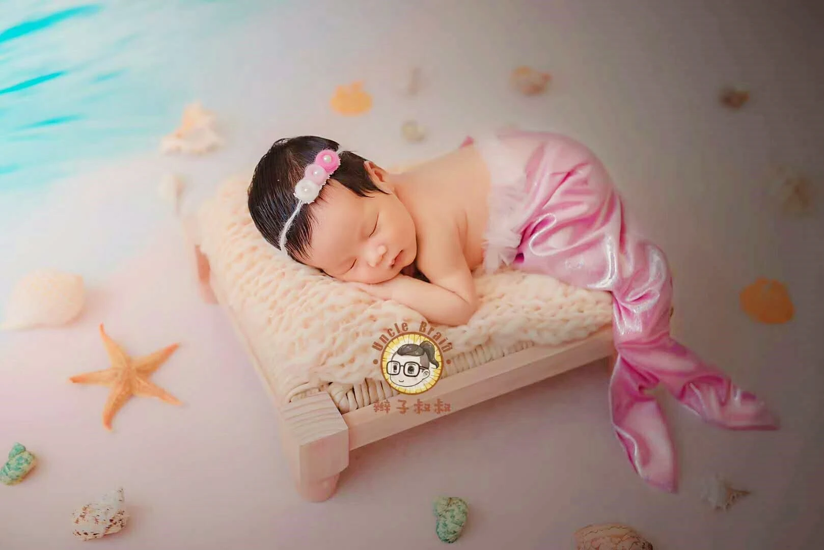 Рисунок 5 - Реквизит для фотосъемки новорожденных Dvotinst