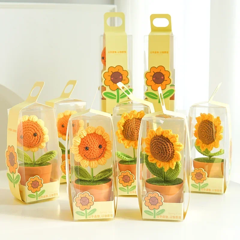 Праздничный подарок: вязаные горшечные растения ручной работы с подсолнечниками